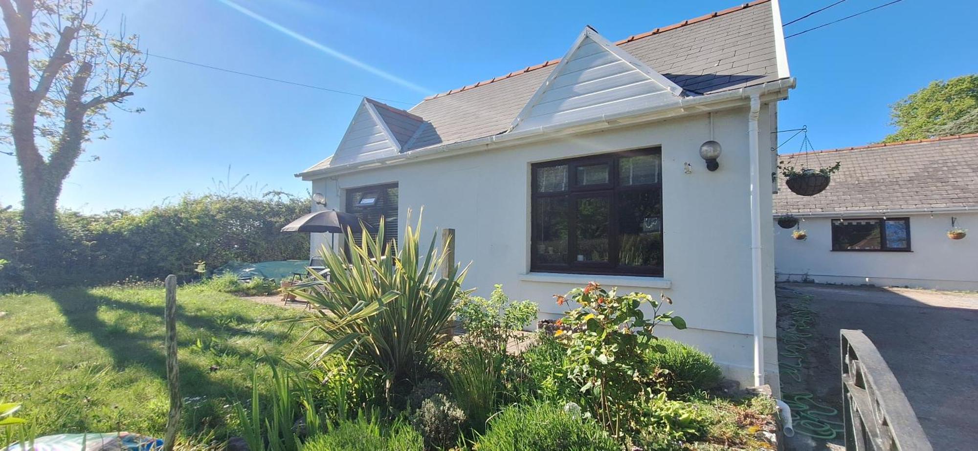 Y Cuddfan Gower Bed & Breakfast สวอนซี ภายนอก รูปภาพ